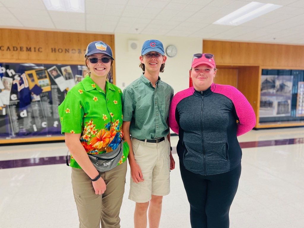 3 students as soccer moms and grilling dads